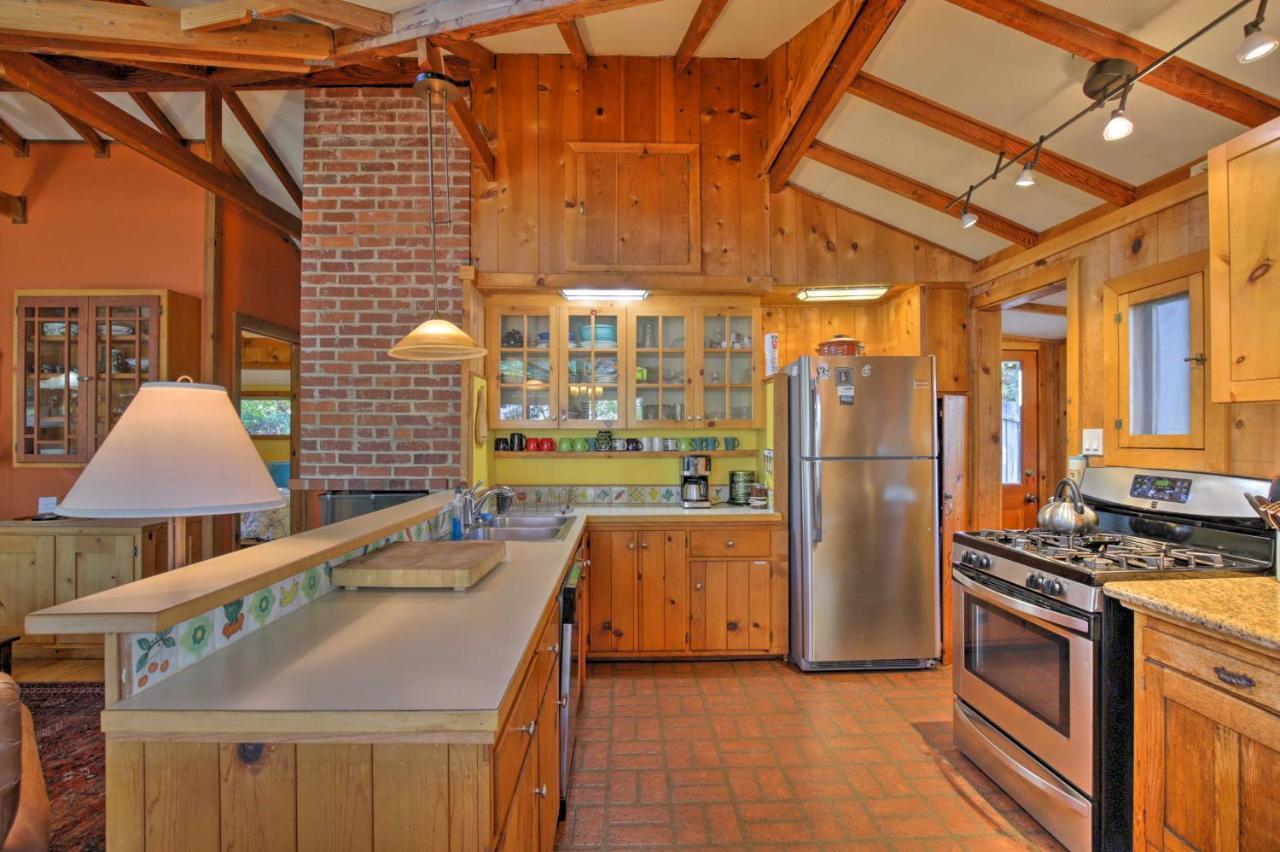 Hillside Home With Deck And Views Of Tomales Bay! Inverness Εξωτερικό φωτογραφία